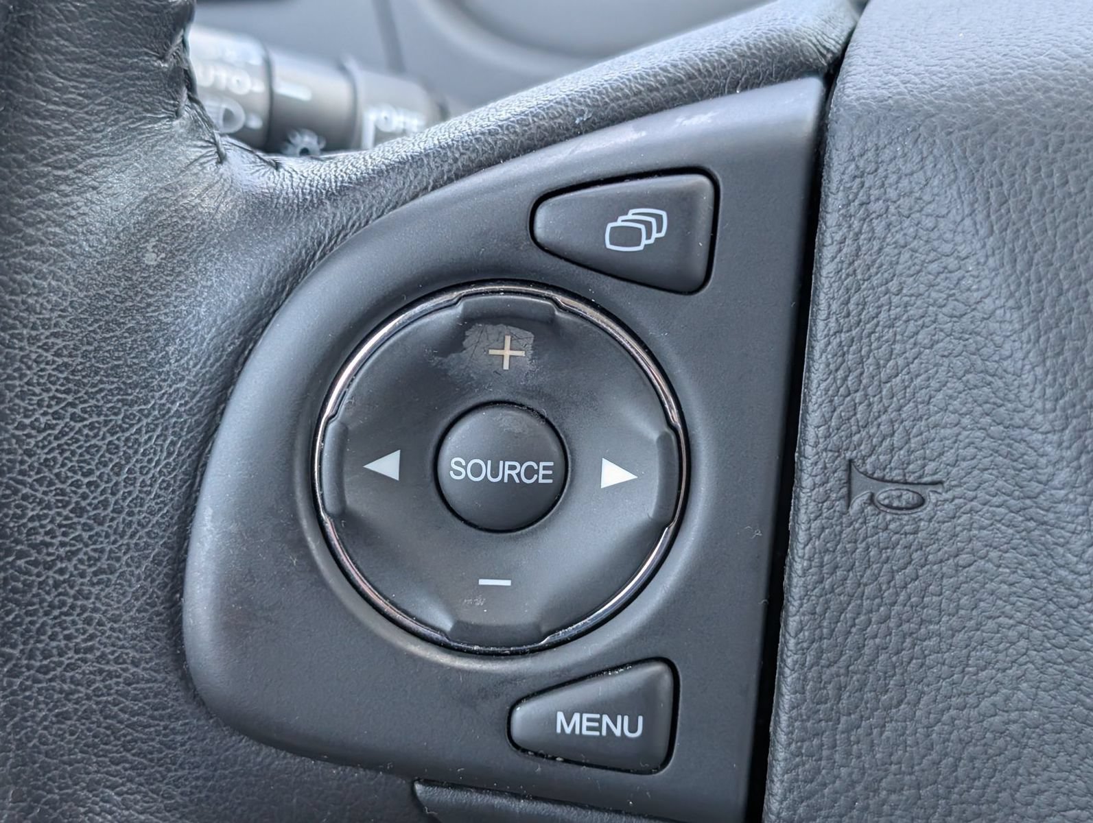Used 2016 Honda CR-V EX-L image 14