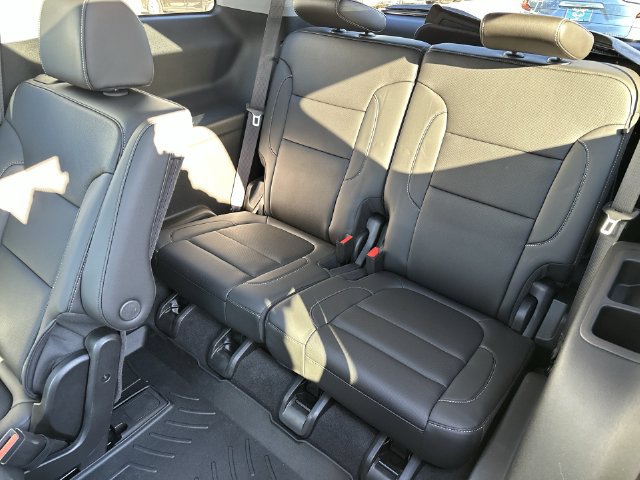 Used 2022 GMC Acadia SLT w/ Preferred Package AWD/4WD image 29