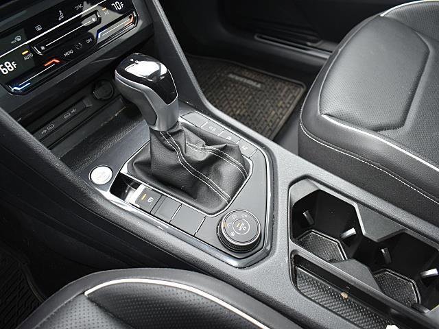 Used 2022 Volkswagen Tiguan SEL R-Line image 21