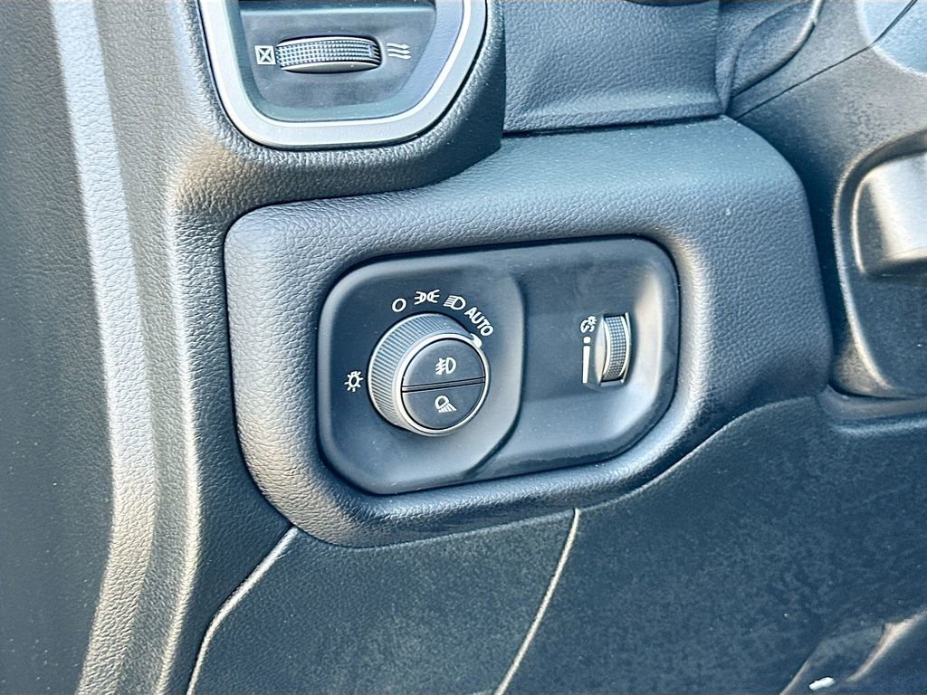 Used 2024 RAM 2500 Big Horn image 10