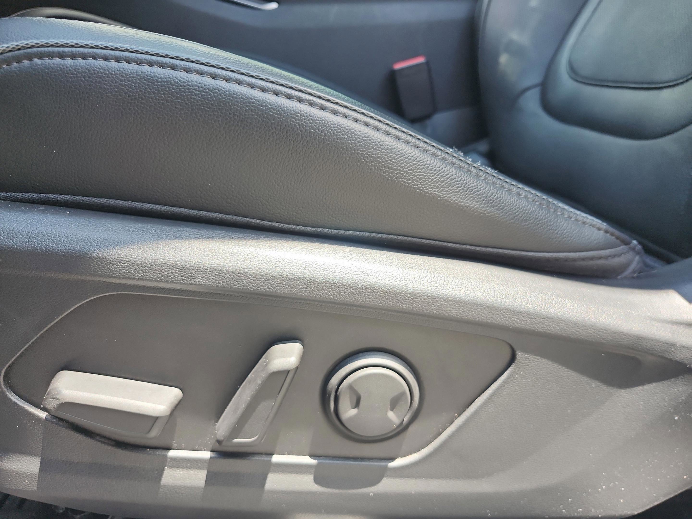 Certified 2022 Hyundai Tucson Limited FWD image 14