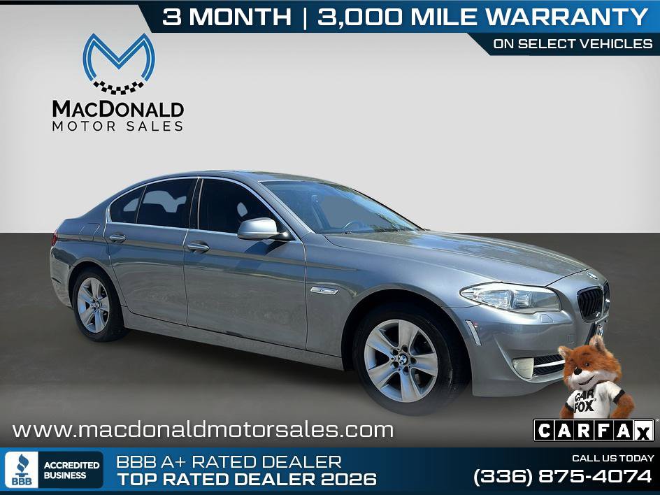 Used 2011 BMW 528i Sedan RWD image 2