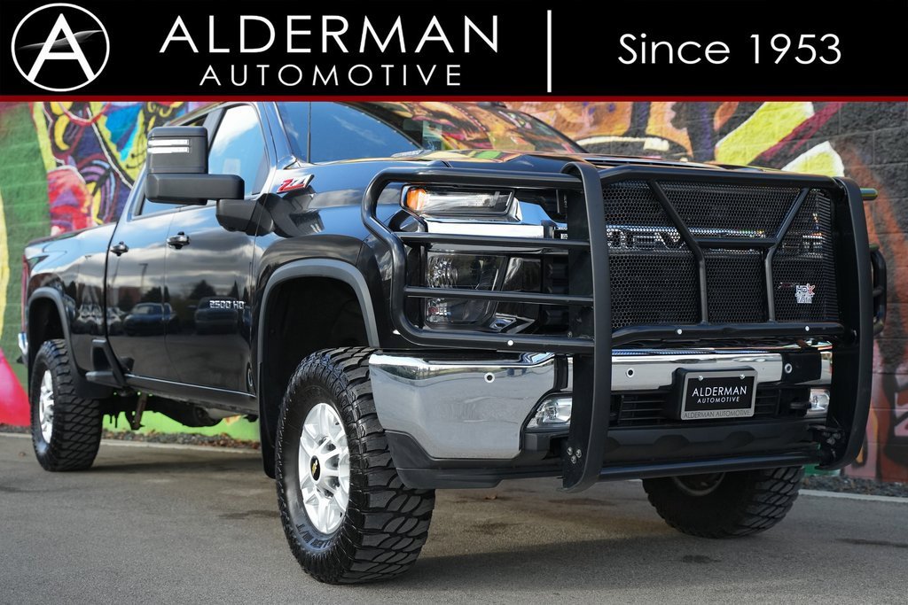 Used 2022 Chevrolet Silverado 2500 LT w/ Convenience Package image 1