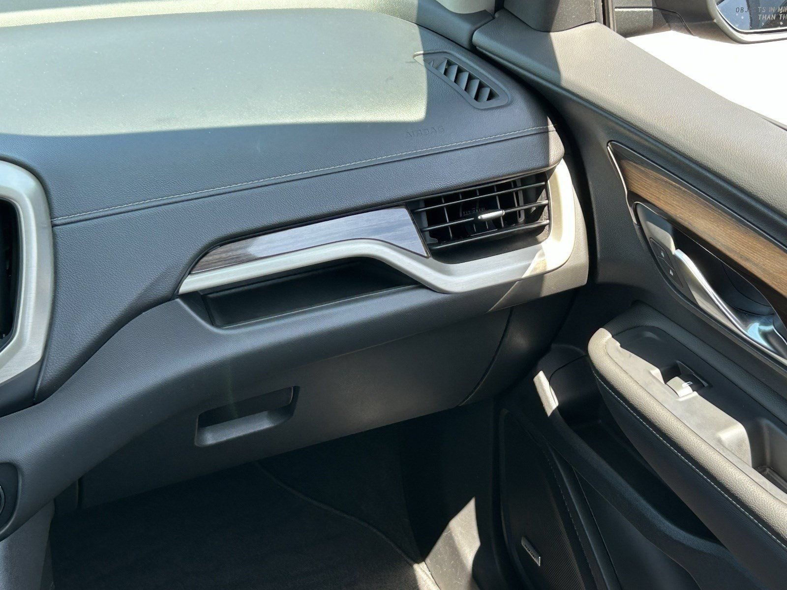 Certified 2020 GMC Terrain Denali w/ Denali Premium Package AWD/4WD image 19