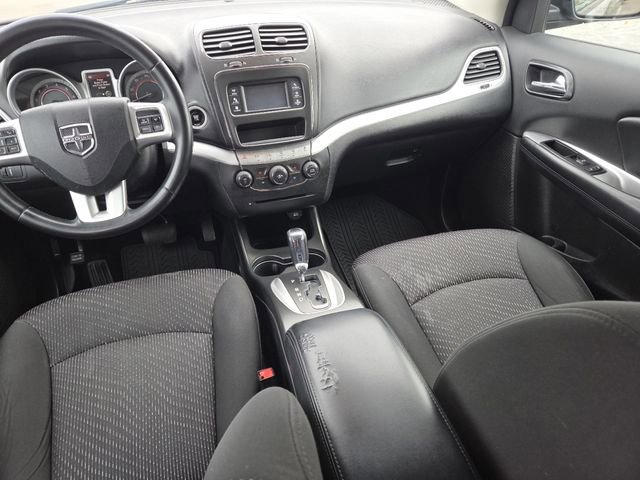 Used 2016 Dodge Journey SE w/ Flexible Seating Group image 28