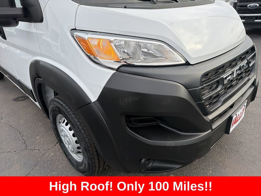 Used 2024 RAM ProMaster 2500 FWD image 9