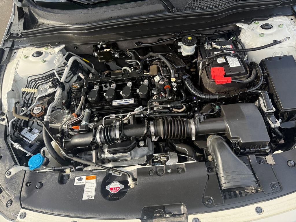 Used 2018 Honda Accord Sport image 20