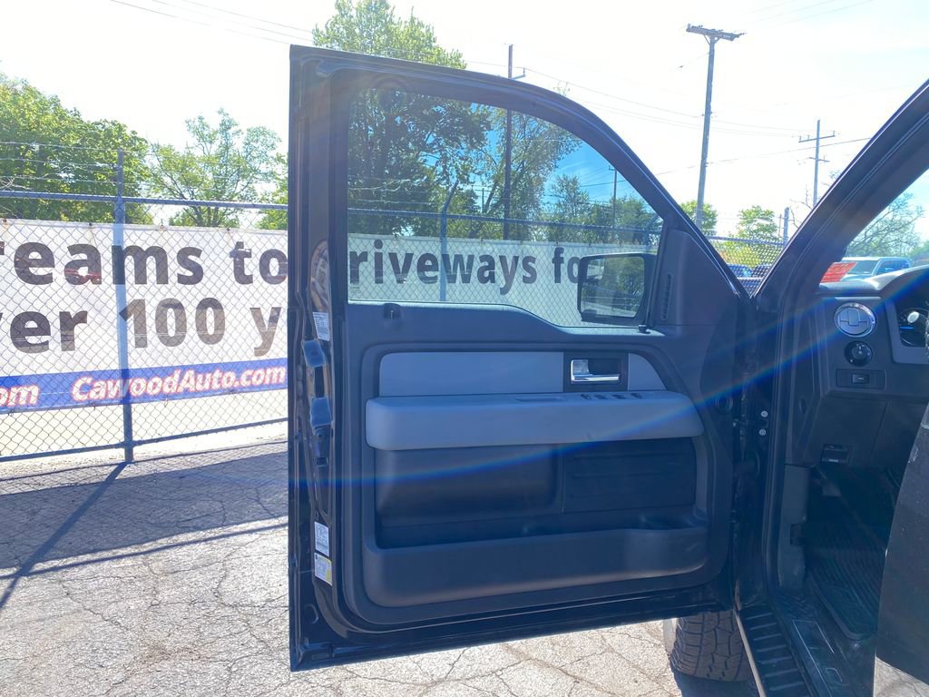 Used 2014 Ford F150 XLT AWD/4WD image 12