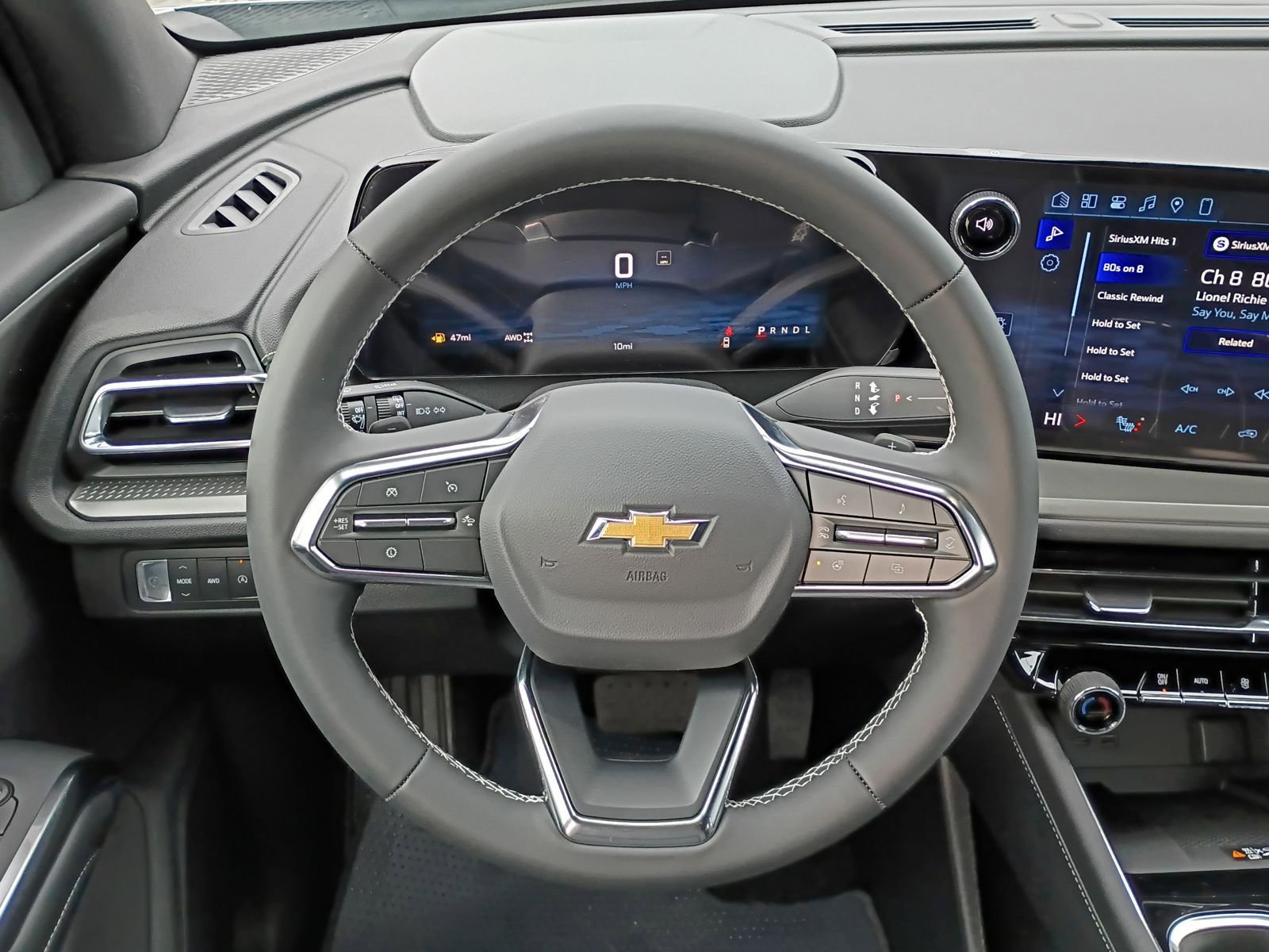 New 2026 Chevrolet Traverse LT image 28