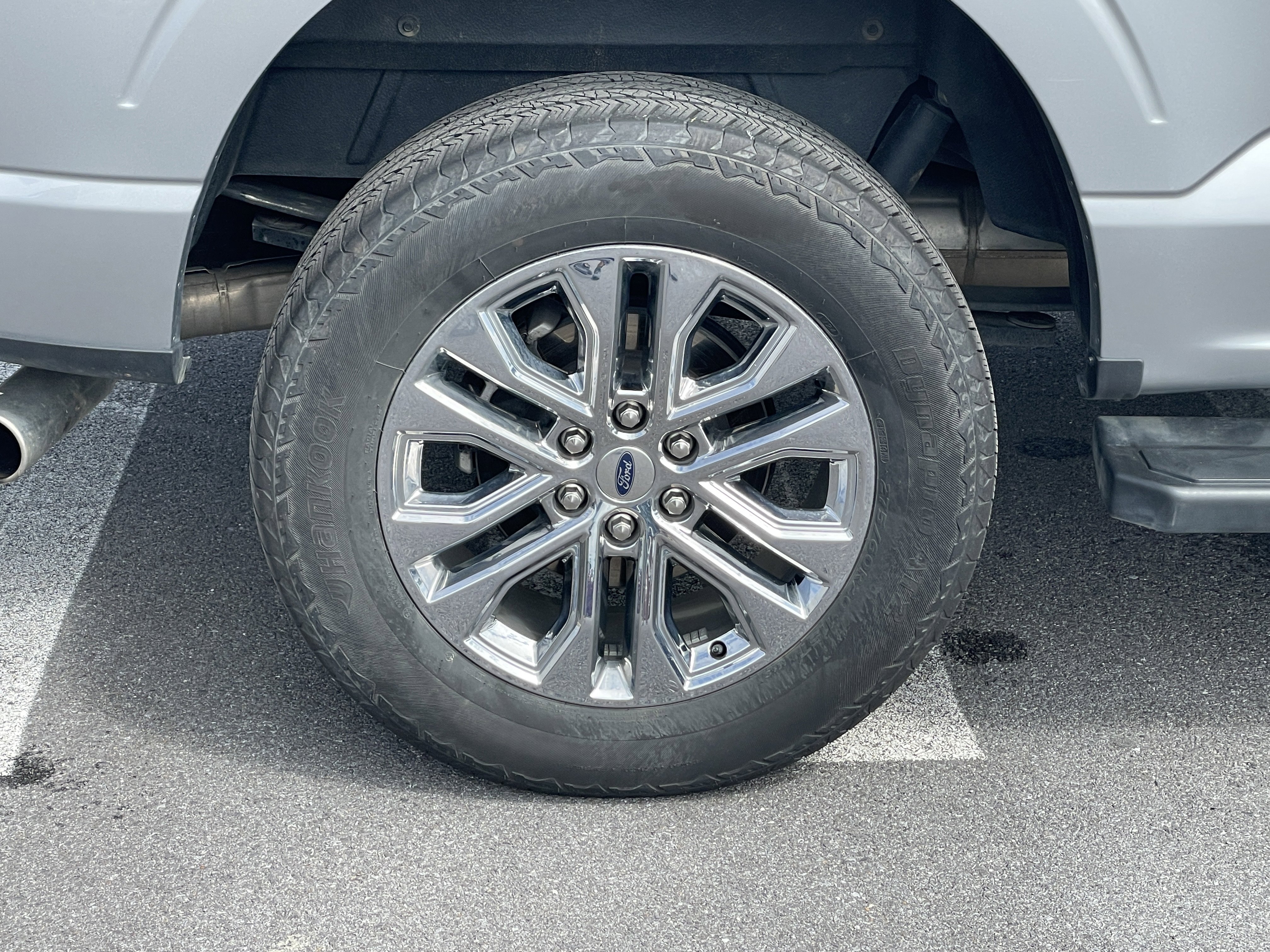 Used 2024 Ford F150 Lariat w/ Bed Utility Package image 11