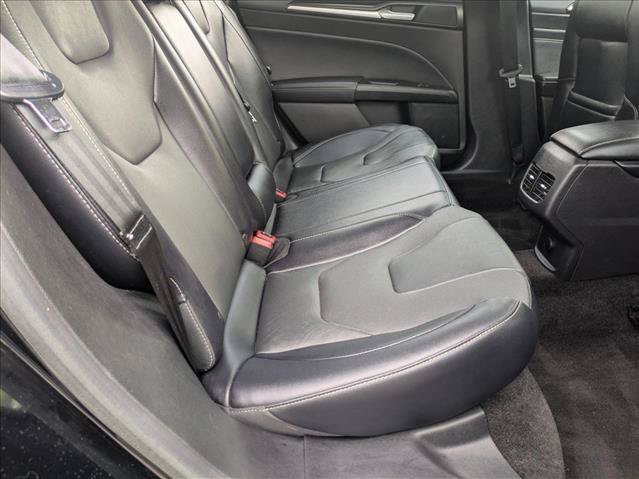 Used 2018 Ford Fusion Titanium AWD/4WD image 21