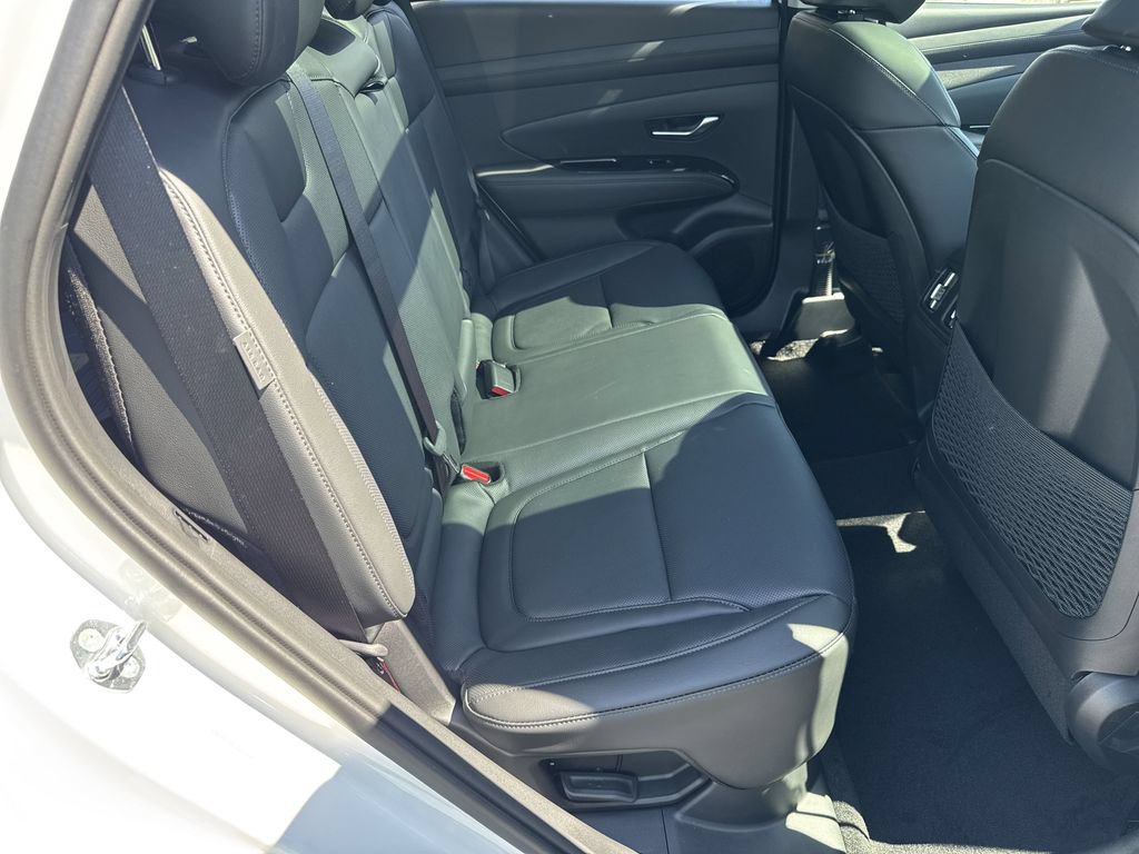 New 2025 Hyundai Tucson Limited AWD/4WD image 15