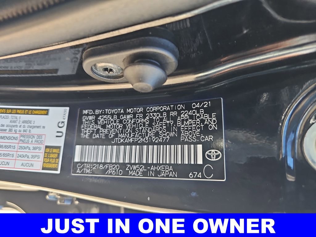 Used 2021 Toyota Prius Prime LE w/ Carpet Mat Package (TMS) image 40