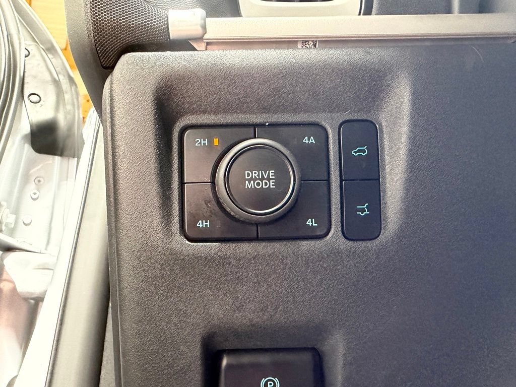 Certified 2025 Ford Expedition Max Active AWD/4WD image 35
