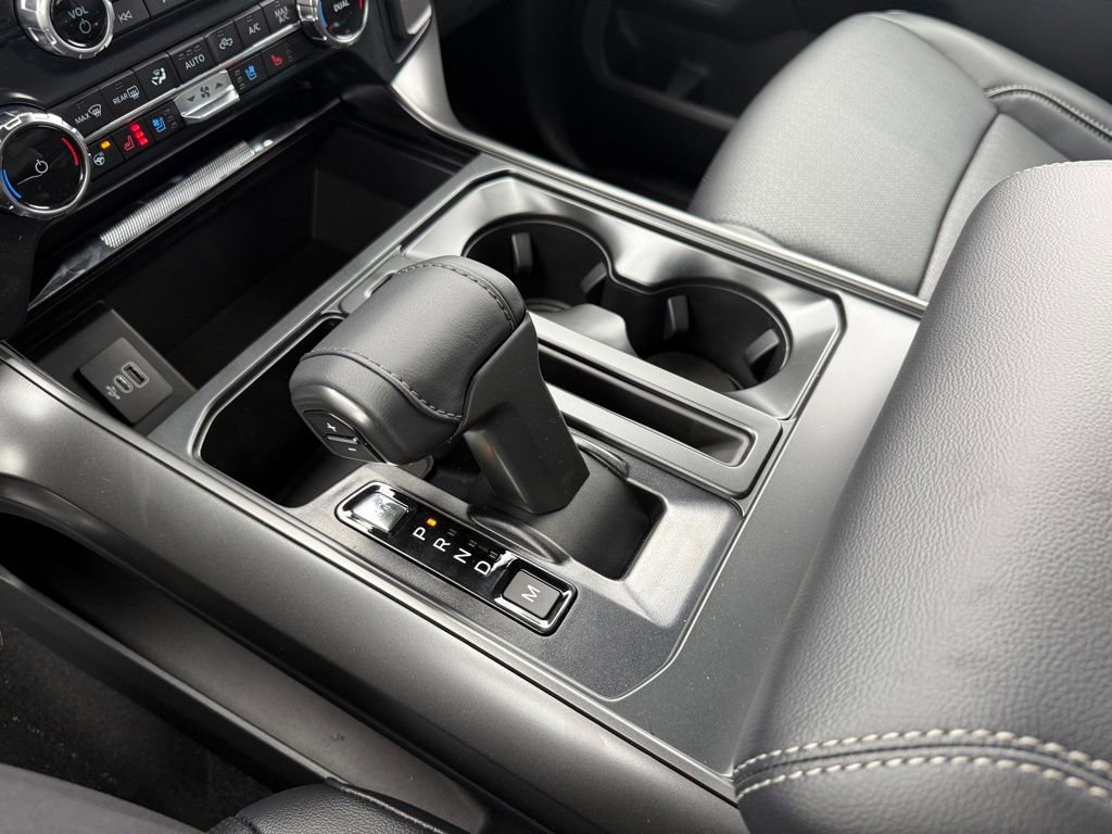 New 2025 Ford F150 Lariat w/ Equipment Group 501A Mid image 29