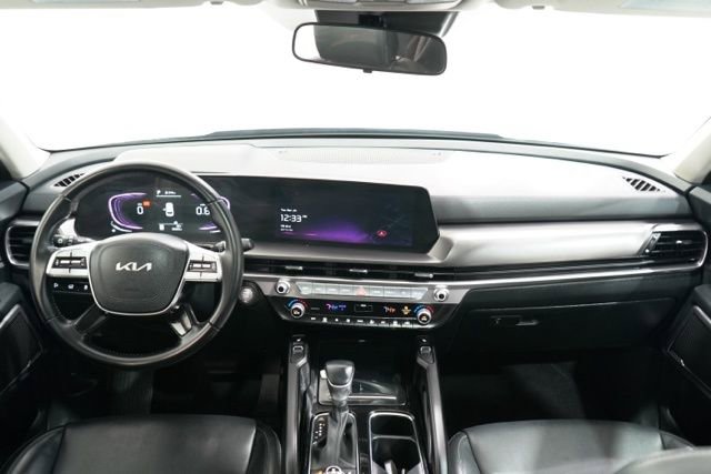 Used 2025 Kia Telluride S image 15