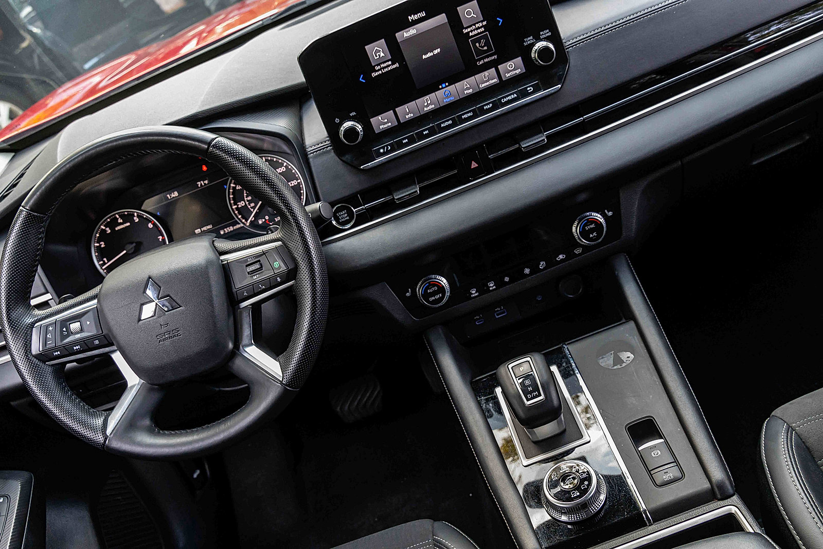 Used 2024 Mitsubishi Outlander AWD image 20