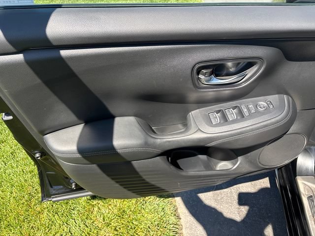 Certified 2024 Honda HR-V EX-L image 10