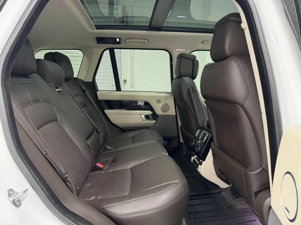 Used 2020 Land Rover Range Rover HSE AWD/4WD image 15
