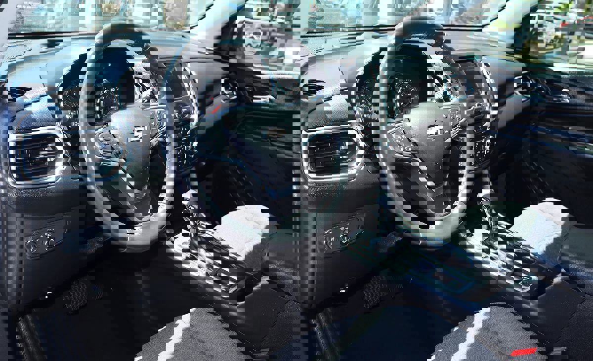 Used 2022 Chevrolet Equinox LT image 40