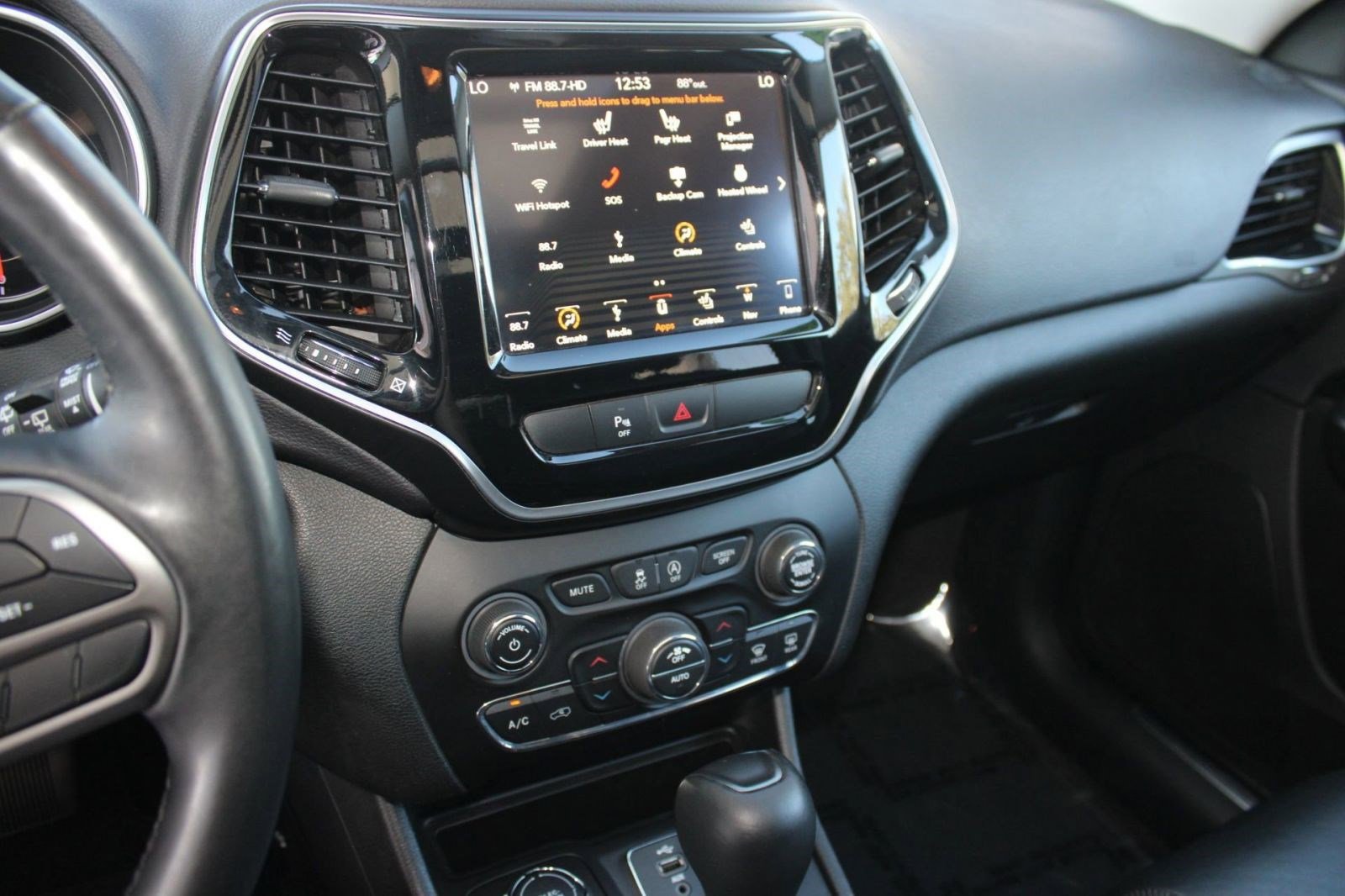 Used 2019 Jeep Cherokee Limited w/ Trailer Tow Group image 23