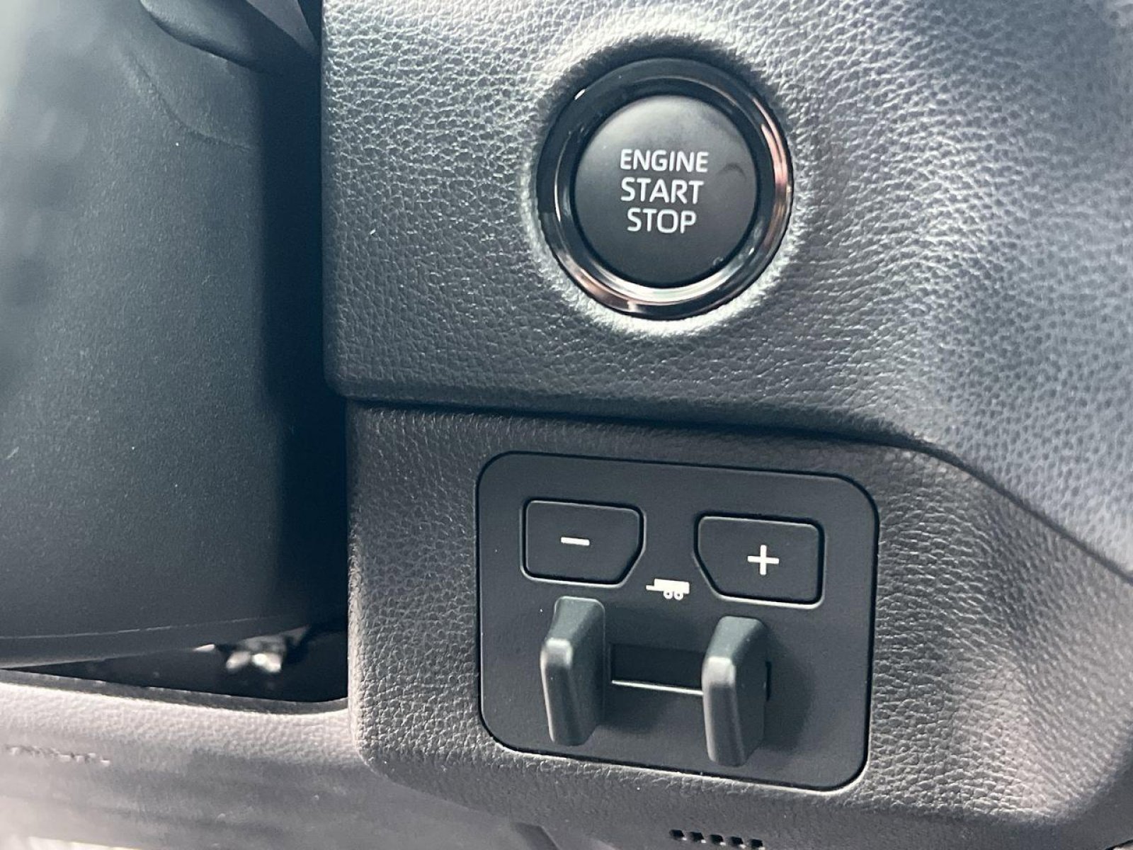 New 2025 Toyota Tundra SR5 image 25