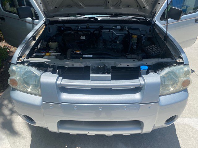 Used 2002 Nissan Frontier XE image 18