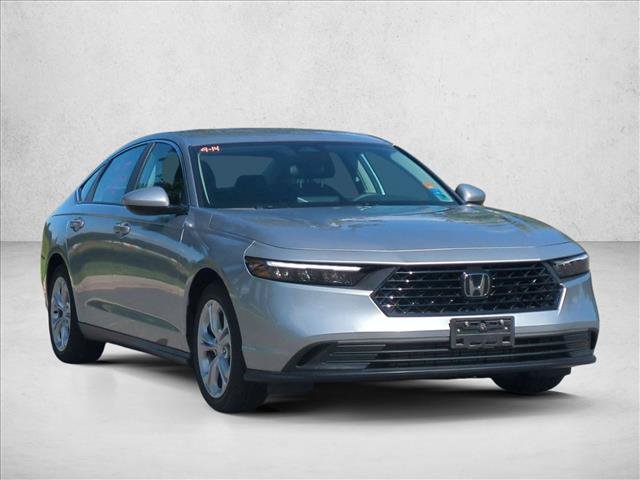 Used 2023 Honda Accord LX image 3