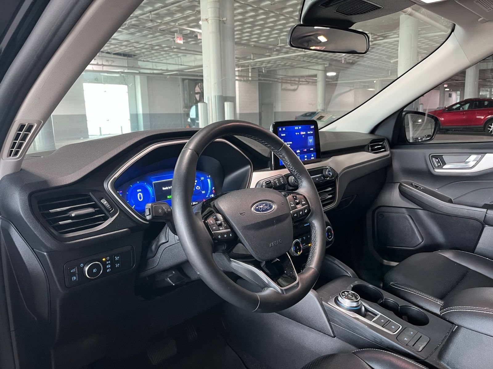 Used 2022 Ford Escape SEL w/ Technology Package FWD image 16