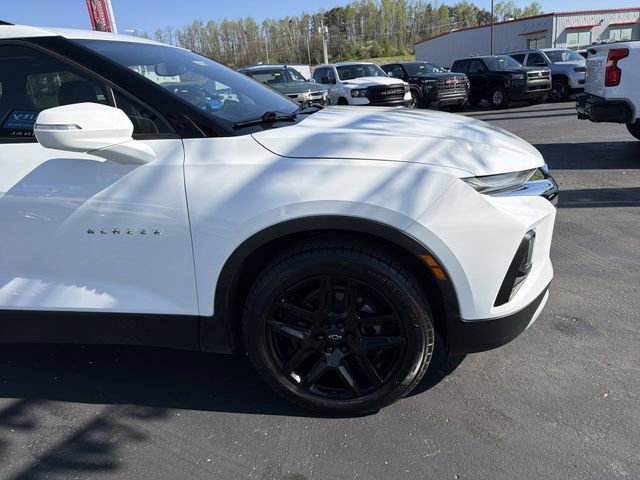 Used 2020 Chevrolet Blazer LT image 2
