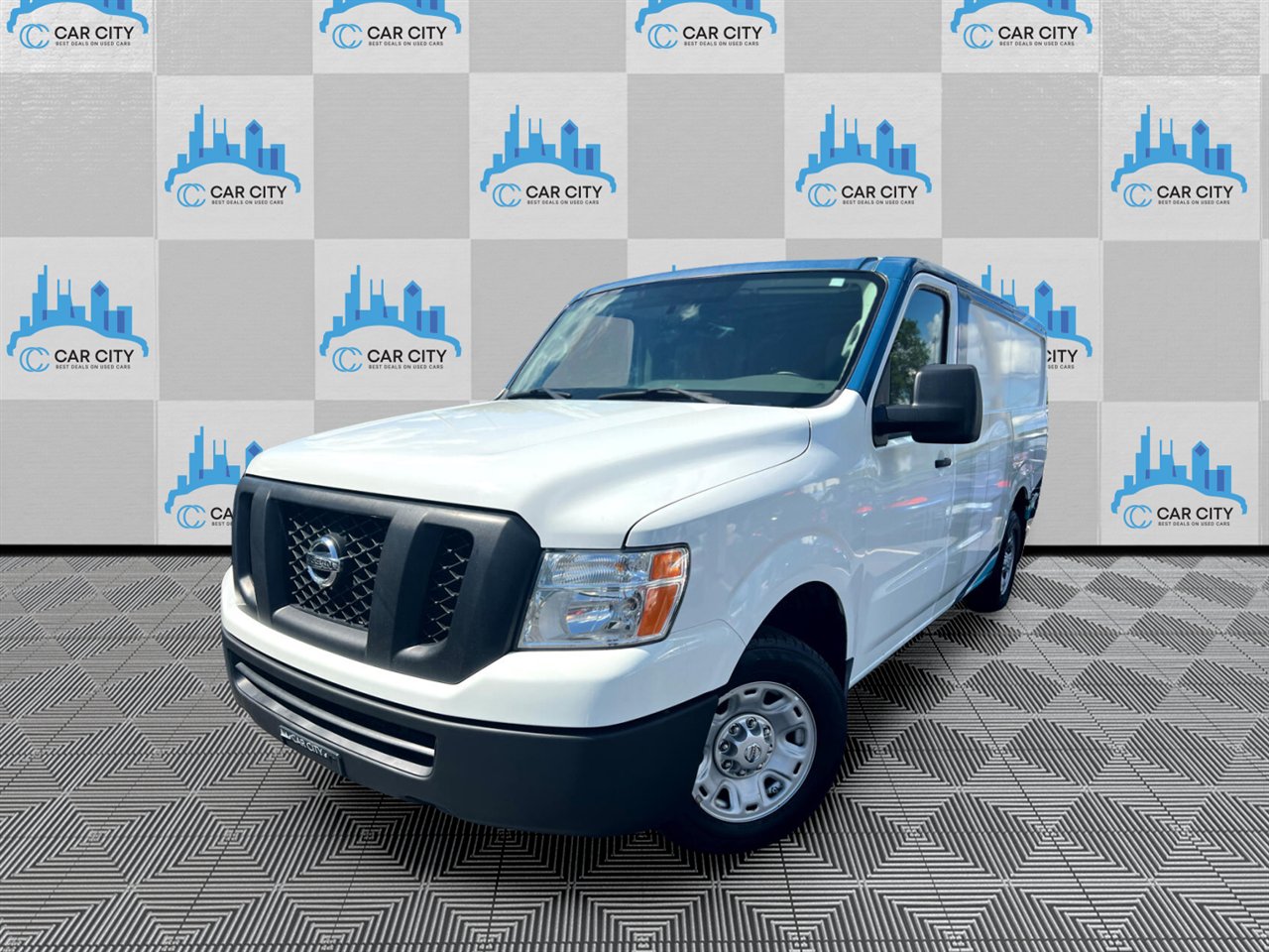 Used 2016 Nissan NV 2500 SV