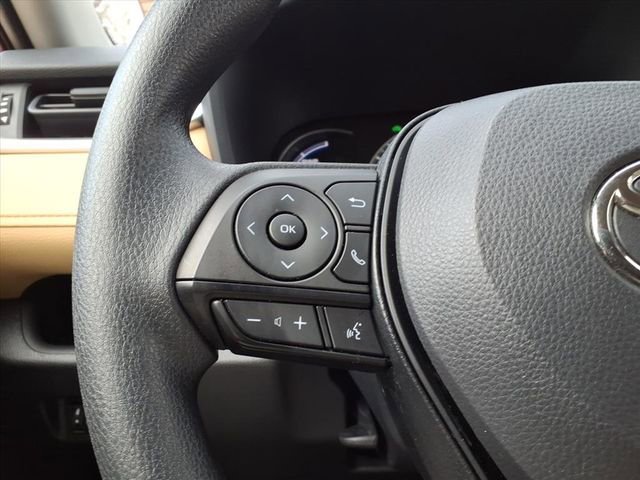 Certified 2025 Toyota RAV4 LE image 20