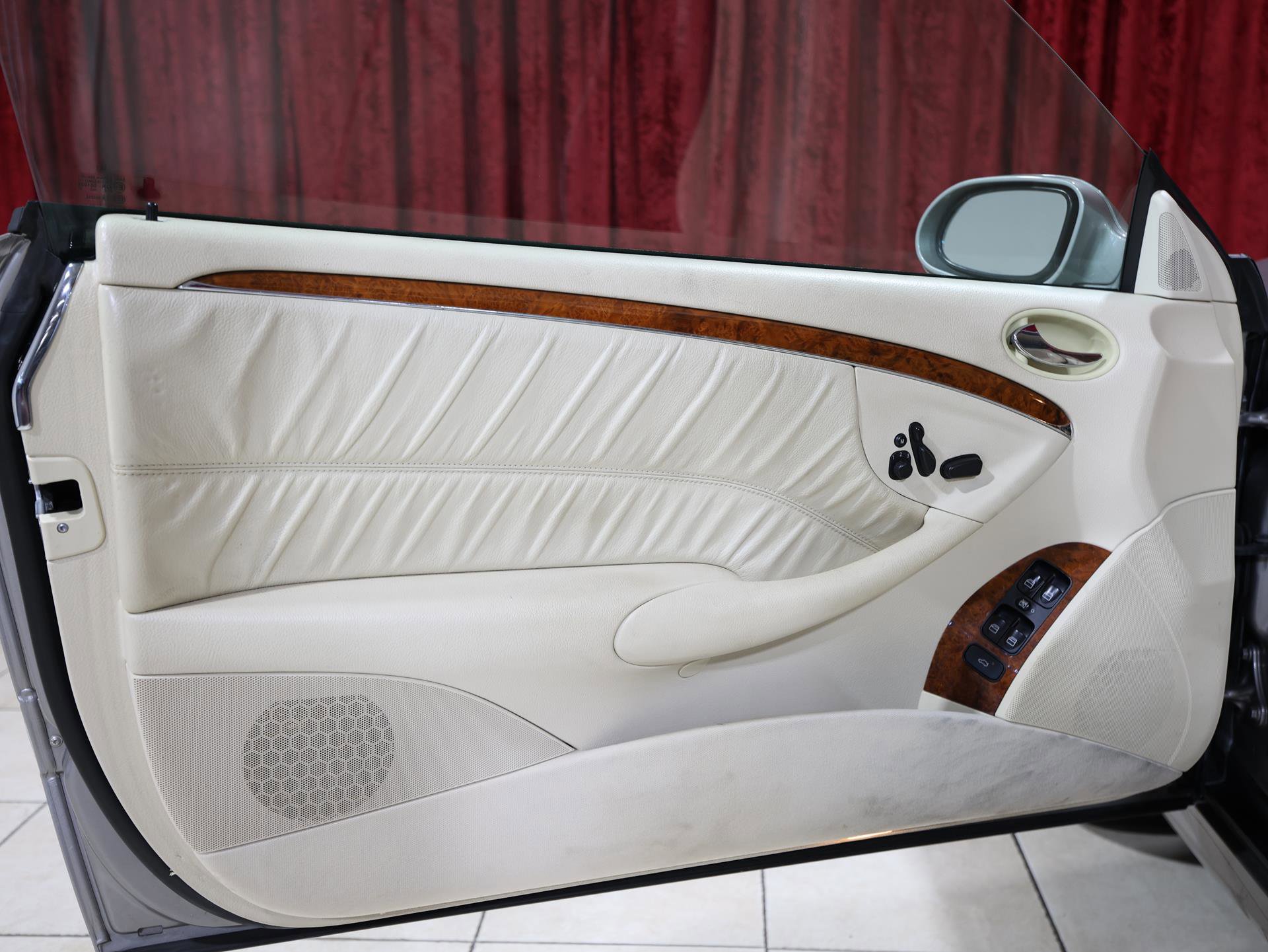 Used 2008 Mercedes-Benz CLK 350 Cabriolet image 13