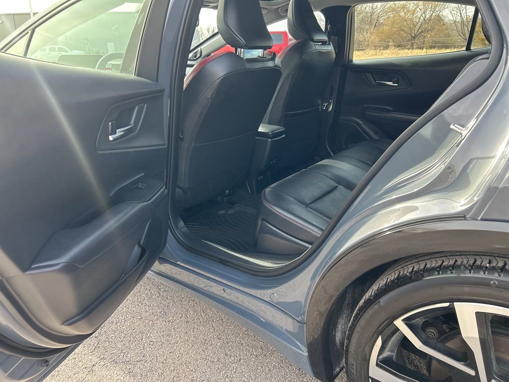 Used 2024 Toyota Prius Prime Premium image 27