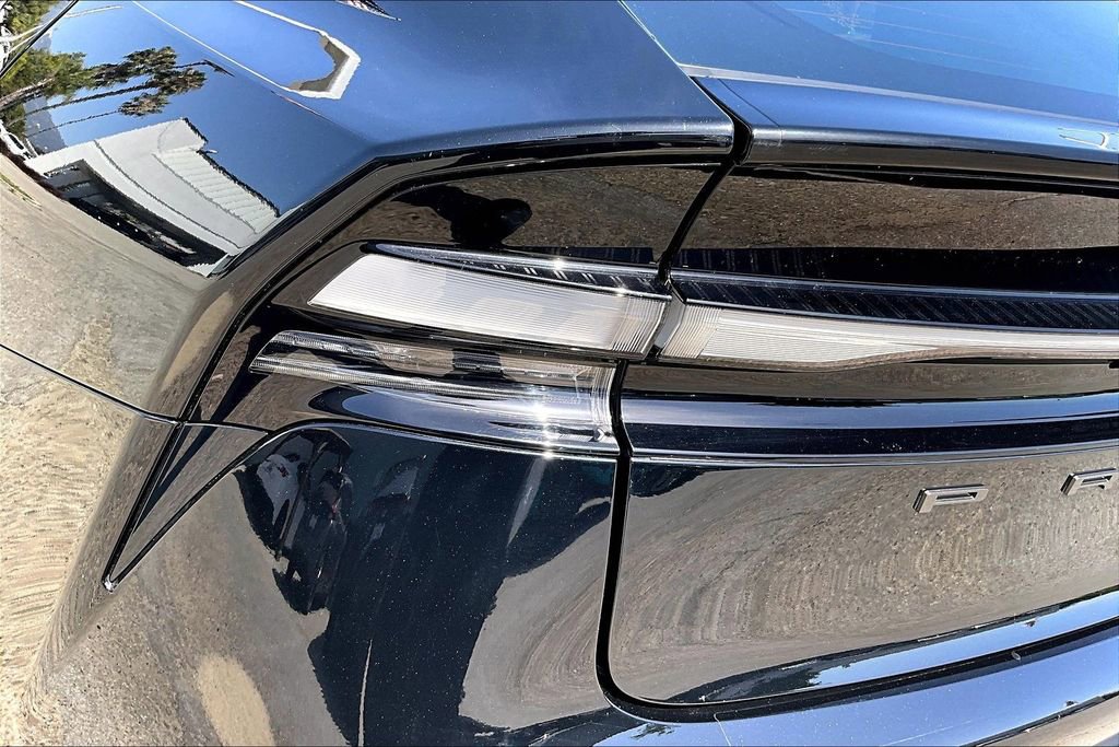Used 2026 Toyota Prius Plug-In Hybrid image 23