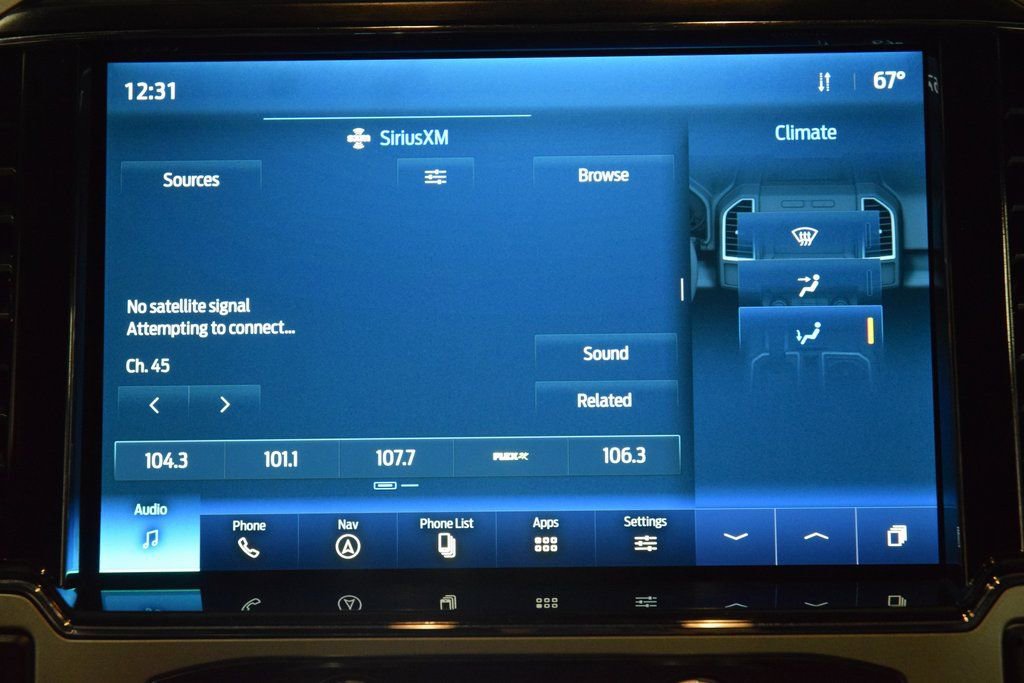 Used 2022 Ford F250 Lariat w/ Snow Plow Prep Package image 31