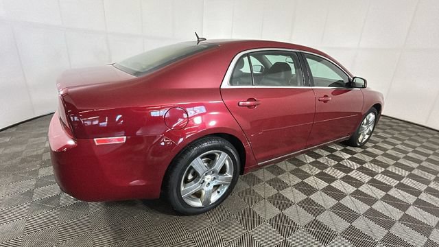 Used 2011 Chevrolet Malibu LT w/ HFV6 Engine Package FWD image 2