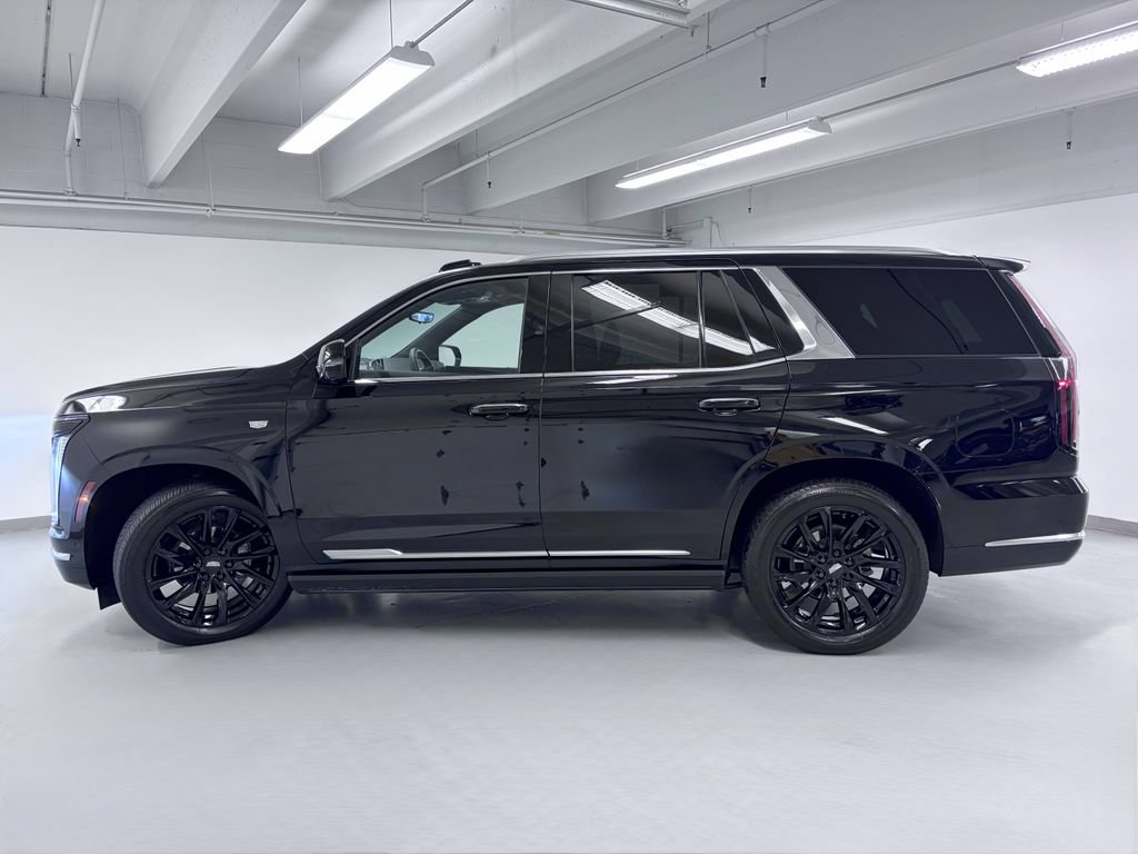 Used 2025 Cadillac Escalade Premium Luxury w/ Touring Package AWD/4WD image 4