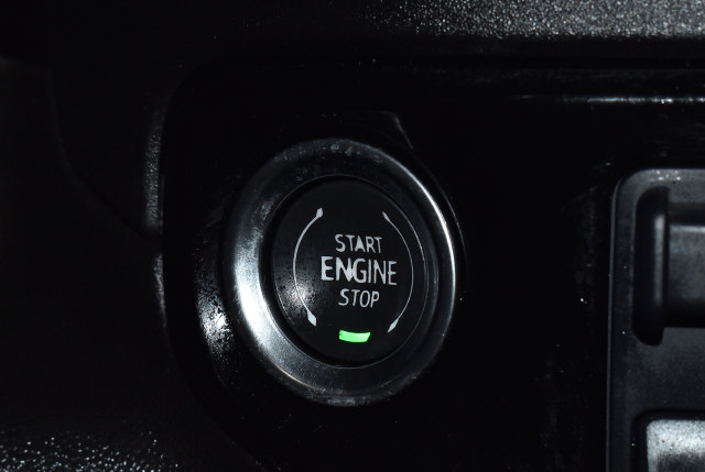 Used 2024 Chevrolet Silverado 2500 ZR2 w/ Technology Package AWD/4WD image 17