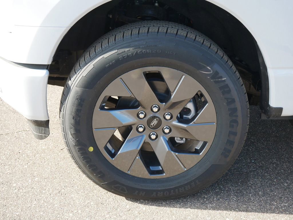 New 2025 Ford F150 Lightning Lariat AWD/4WD image 9