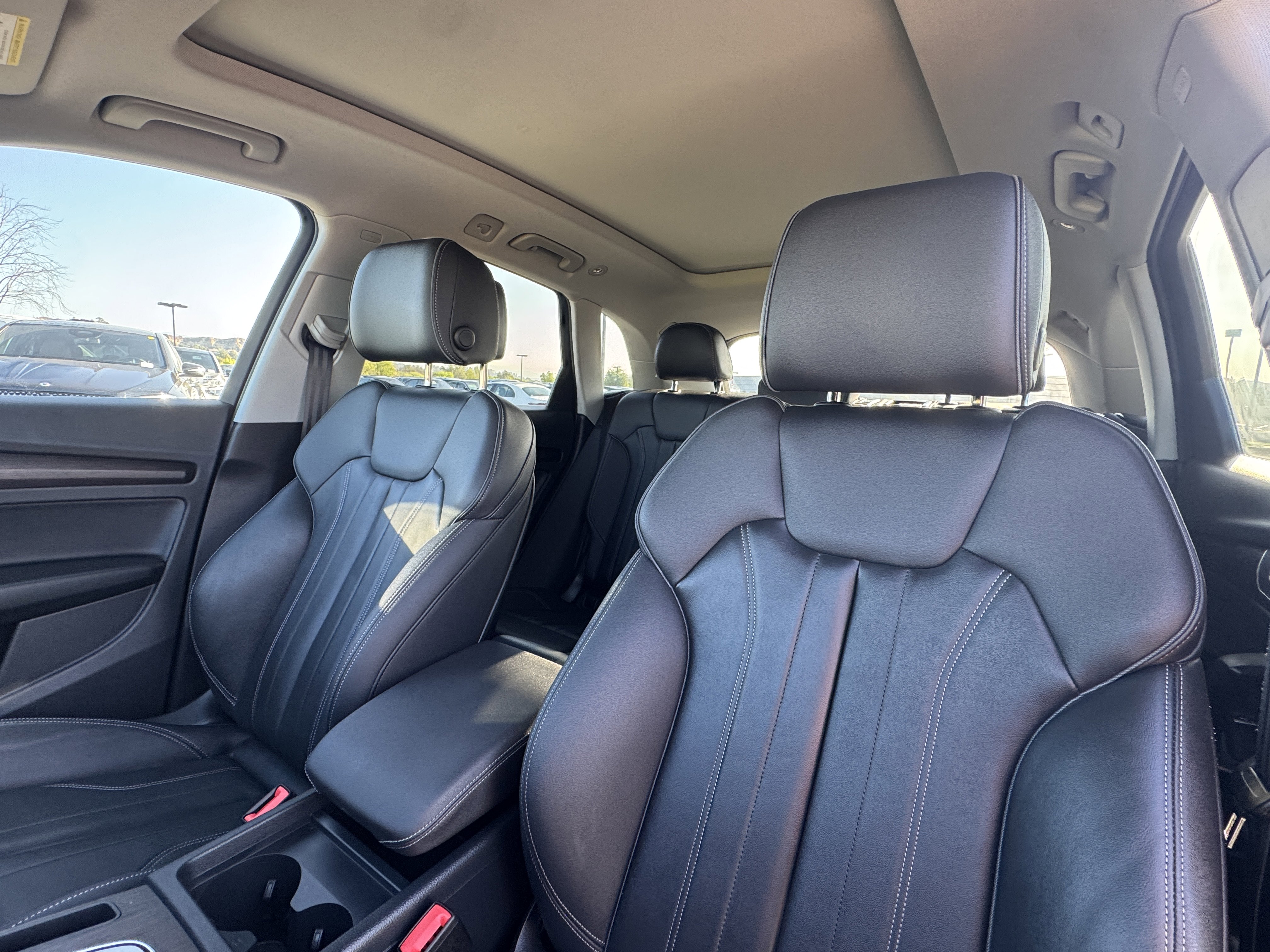 Used 2024 Audi Q5 2.0T Premium w/ Convenience Package image 20