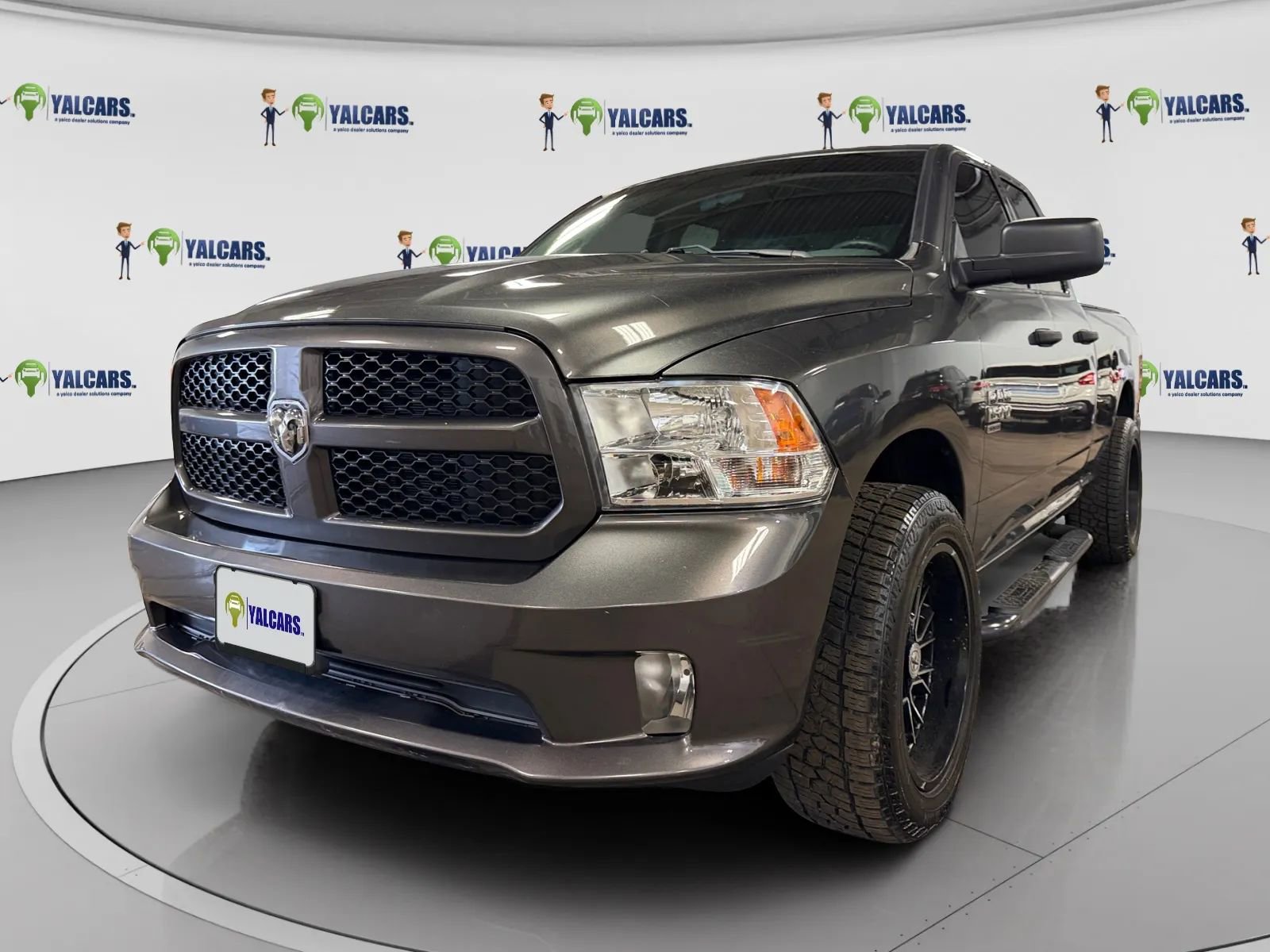 Used 2019 RAM 1500 Express image 9