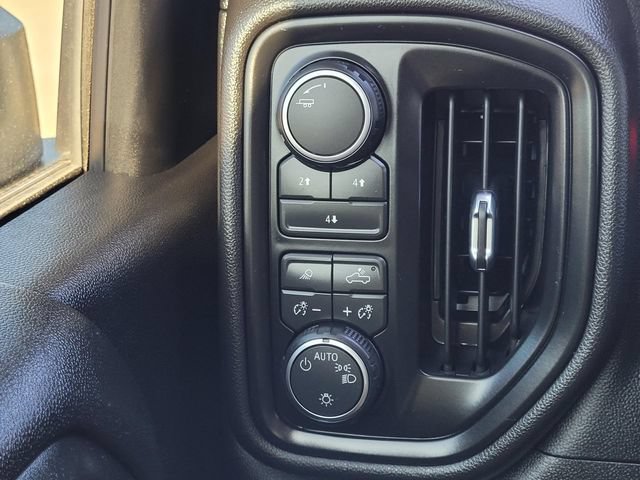 Used 2026 Chevrolet Silverado 2500 Custom w/ Custom Value Package AWD/4WD image 26
