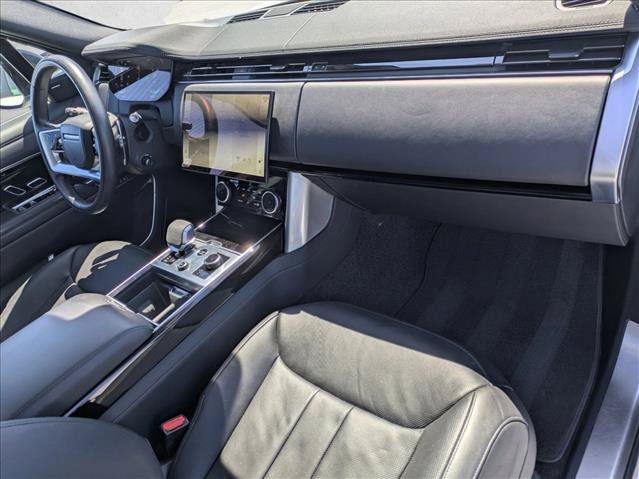 Certified 2023 Land Rover Range Rover SE AWD/4WD image 24