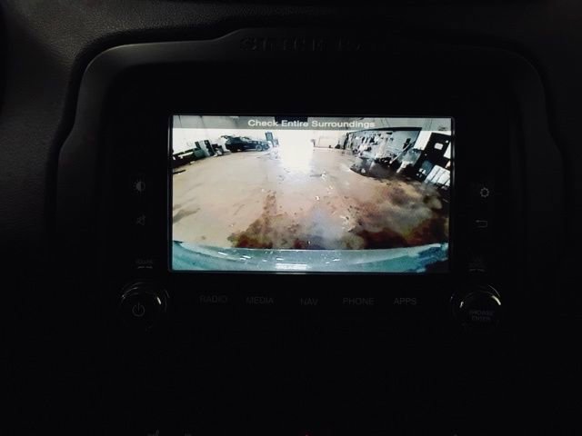 Used 2016 Jeep Renegade Trailhawk w/ Premium Trailhawk Package image 35