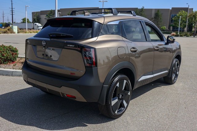 New 2025 Nissan Kicks SR image 4