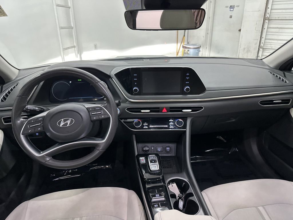 Used 2021 Hyundai Sonata SEL w/ Convenience Package FWD image 18