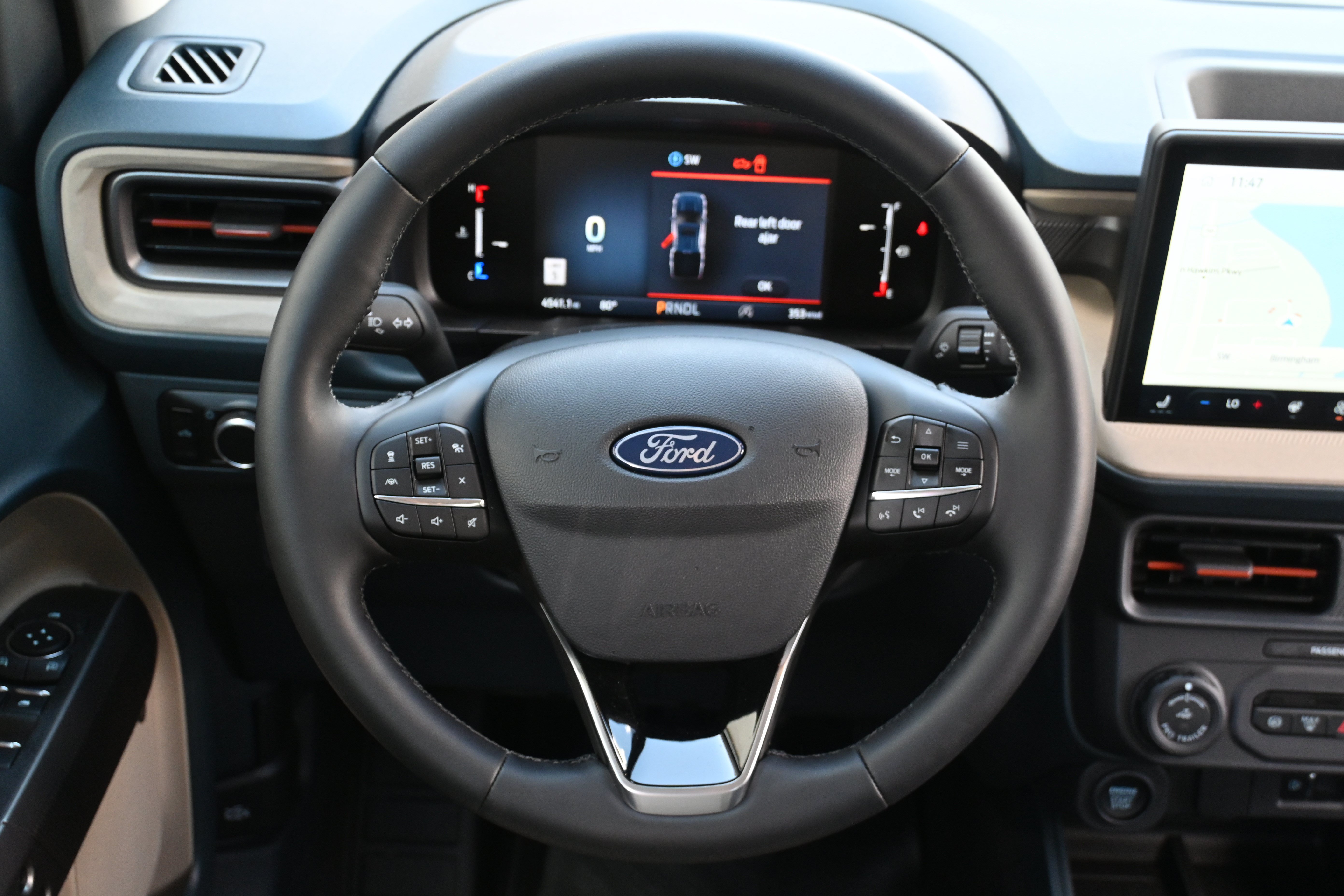Used 2026 Ford Maverick Lariat w/ 4K Tow Package AWD/4WD image 18