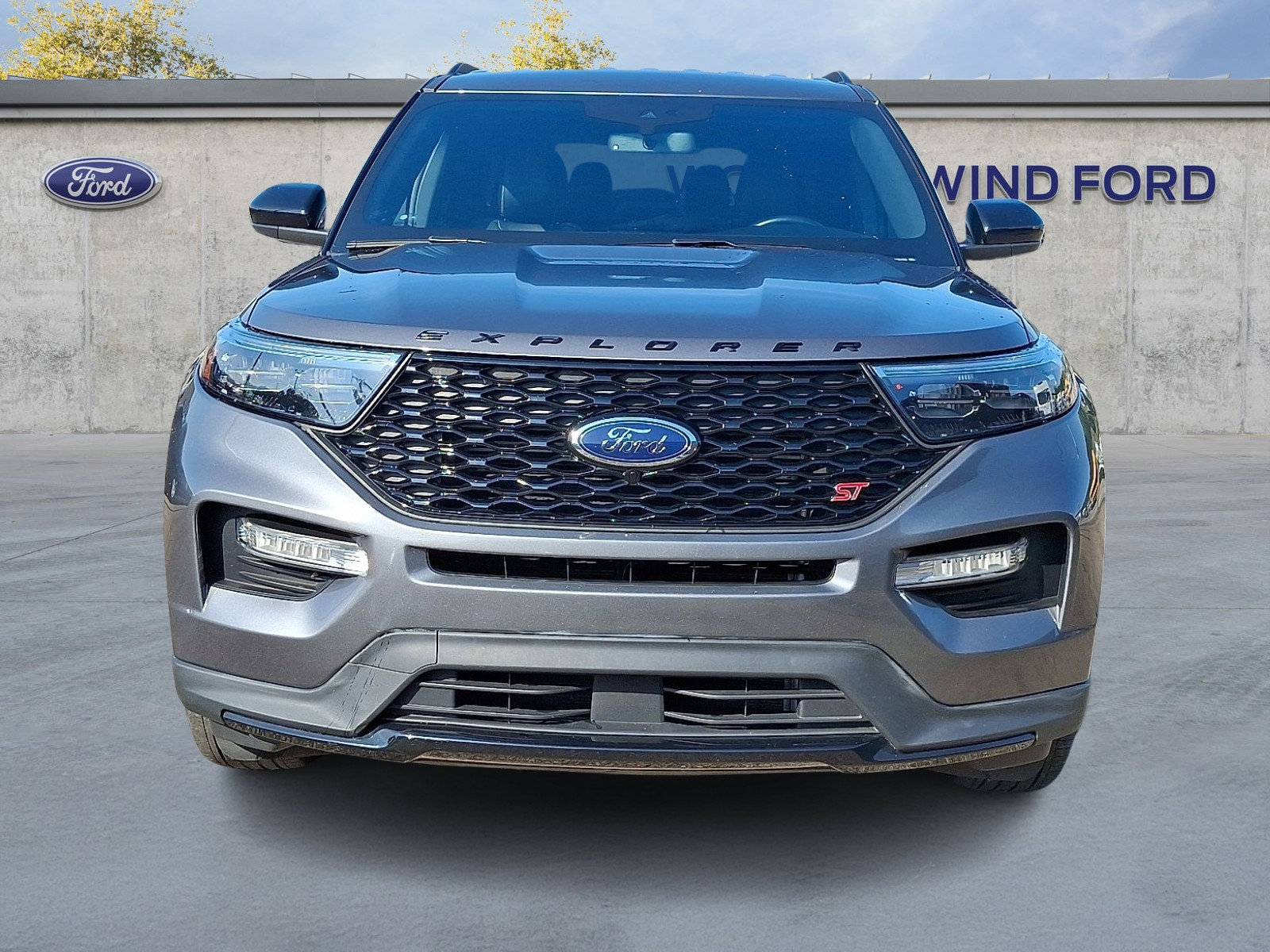 Certified 2022 Ford Explorer ST image 2