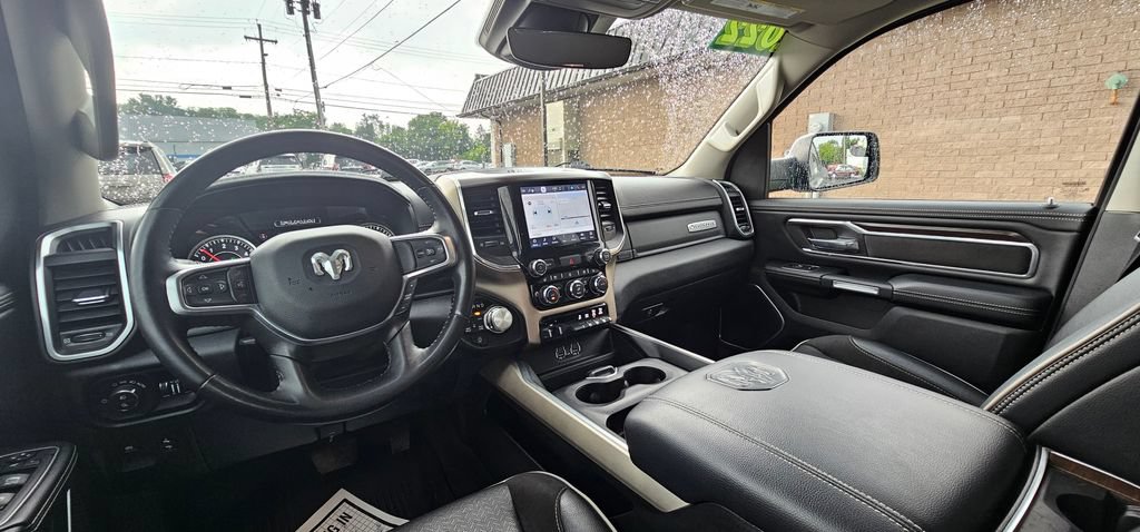 Used 2022 RAM 1500 Laramie AWD/4WD image 15